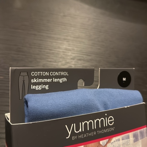 NWT Yummie by Heather Thomson Women’s Medium Skinner Length Legging - Picture 2 of 4